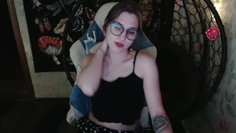 Lina online show from May 19, 12:12 pm