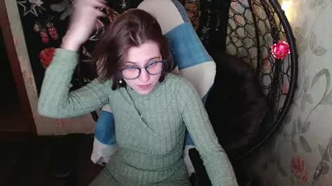Lina online show from May 6, 6:01 pm