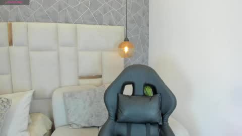 GRETA online show from April 9, 8:47 pm