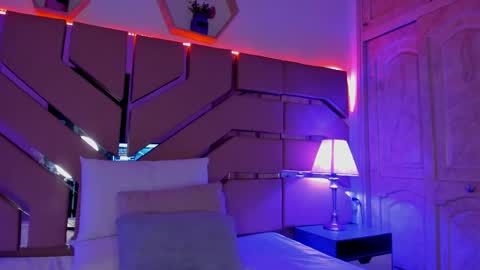 greidy_baker online show from May 14, 3:23 am