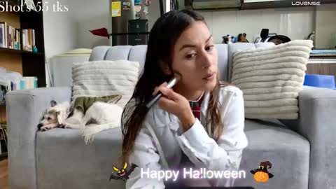 Snapshot of greta_miss chatting on October 31, 2:54 pm  Emmy  online show from October 31, 2:54 pm
