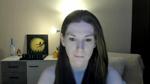 Greta online show from April 8, 8:11 pm