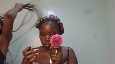 gud_lunah1 online show from June 30, 7:57 pm