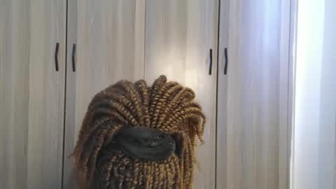 Miss Incredible online show from January 6, 11:36 am