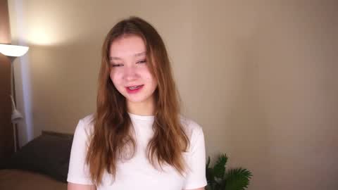 Molly online show from May 24, 5:17 am