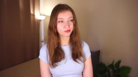 Molly online show from May 13, 7:25 am