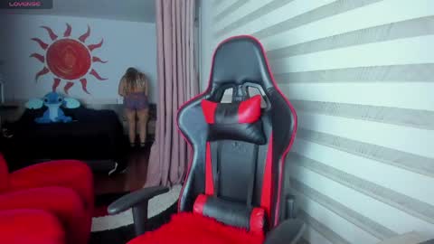   online show from May 6, 2:04 am