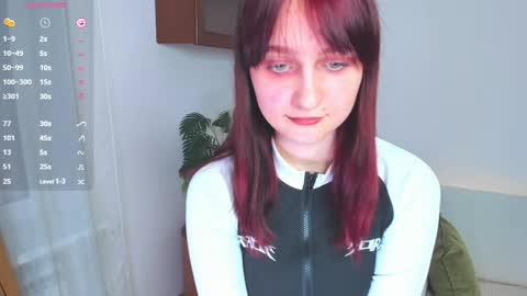 Chloe online show from December 2, 7:16 pm