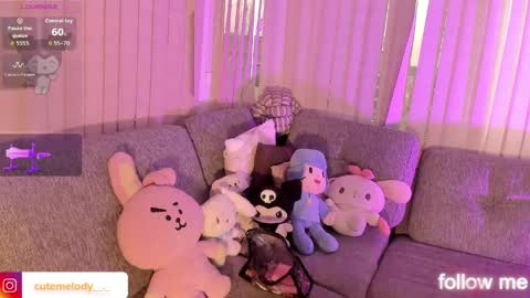 Hello Kitty online show from May 13, 12:22 pm