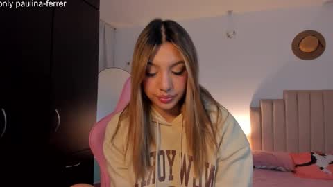 Paulina  online show from November 15, 5:19 am