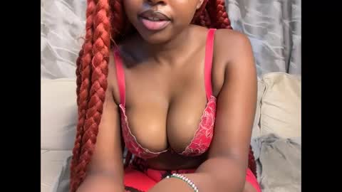 h_o_t_goddess online show from April 8, 6:48 am