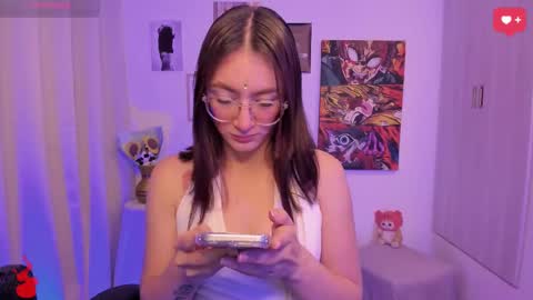 haanna_thompsoon online show from March 22, 11:22 pm