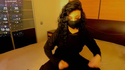 Linda online show from December 29, 4:05 am
