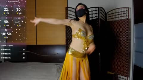 Linda online show from January 15, 2:24 pm