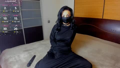 Linda online show from February 16, 2:33 am
