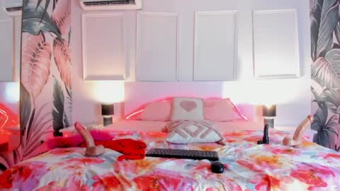 hada_magica online show from May 21, 7:56 pm