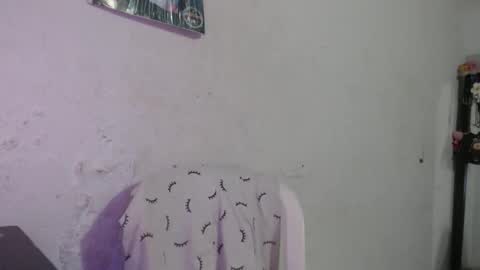 hadesmit1 online show from May 11, 8:17 pm