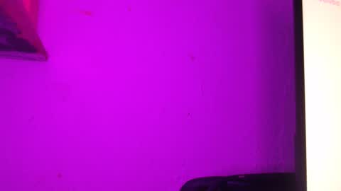hadesmit1 online show from May 15, 2:53 pm