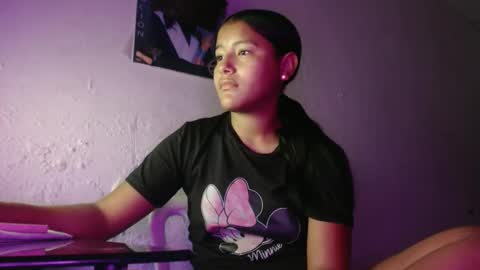 hadesmit1 online show from May 23, 12:36 pm