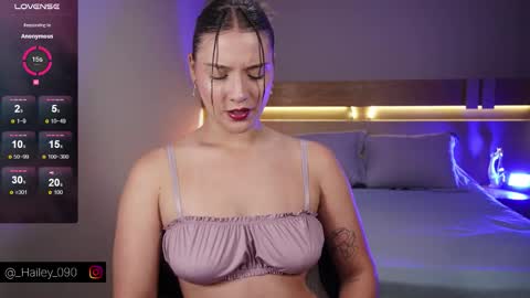 Hailey online show from March 26, 6:31 pm