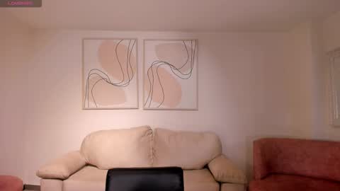 Hailey online show from February 18, 11:42 am