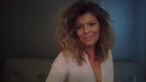 Hailey online show from October 14, 10:01 pm