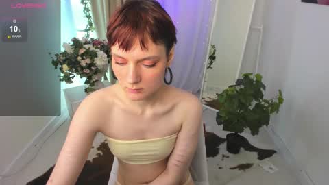 hairy_queeen online show from October 1, 3:28 pm