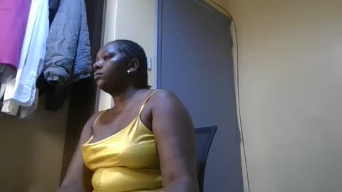 hairypussybigassy001 online show from January 7, 6:00 pm