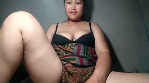 halenka_00 online show from May 29, 2:15 pm