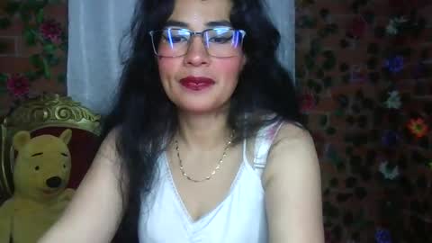 HANMy Dears make sure to follow me here create a FREE account if you dont have one and chat thank you. online show from January 1, 11:40 pm