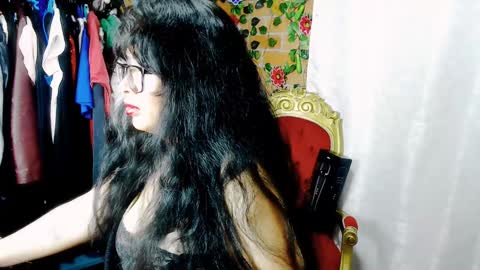 HANMy Dears make sure to follow me here create a FREE account if you dont have one and chat thank you. online show from January 3, 6:22 am