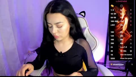 Hana Garcia online show from May 4, 11:40 pm