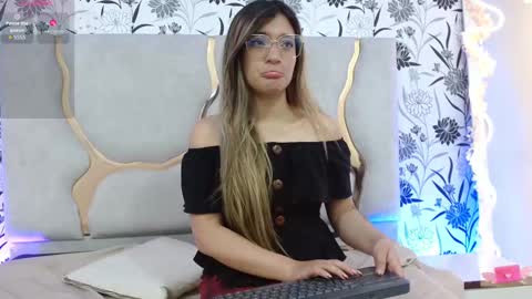 hanaa_tay online show from September 30, 11:38 am