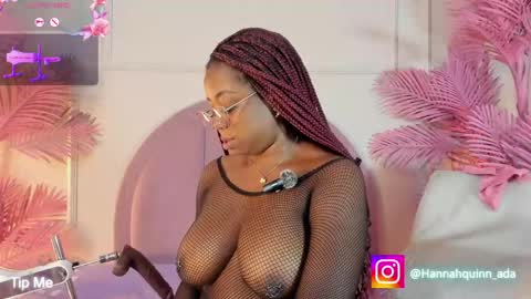 hanaahquinn online show from May 5, 11:35 am