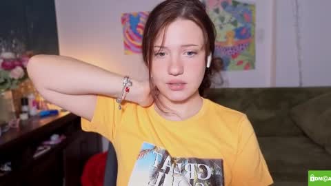 hanahwoods online show from April 9, 2:25 am