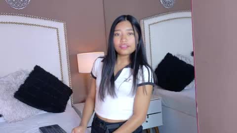 Hanna online show from April 9, 2:11 pm