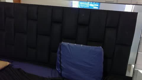 Hanna online show from November 15, 8:32 pm