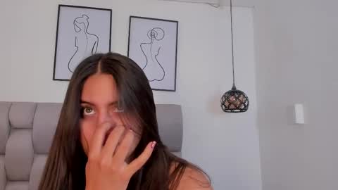 hanna__evans_ online show from November 1, 12:53 pm