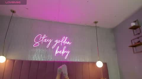 hanna_bastian_vc online show from November 1, 8:02 pm