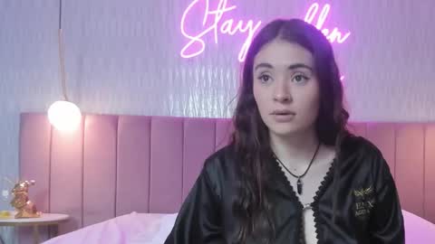 hanna_bastian_vc online show from October 6, 6:08 am