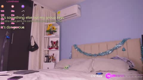 HANNA  online show from December 12, 3:54 am