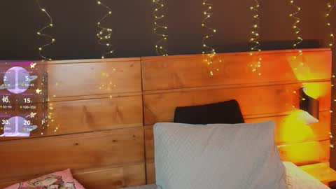 Hanna online show from November 15, 10:22 pm