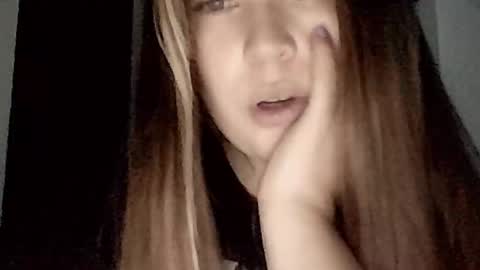 Anna online show from February 3, 12:58 am