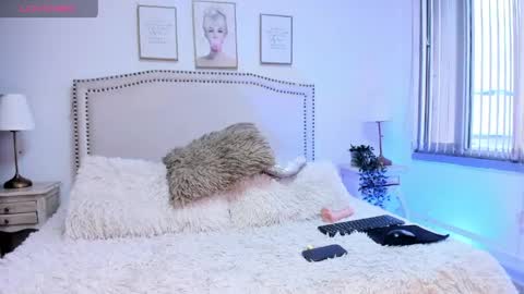 Hanna Klover online show from May 21, 12:58 pm