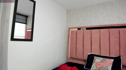  H A N N A  online show from February 28, 10:20 pm