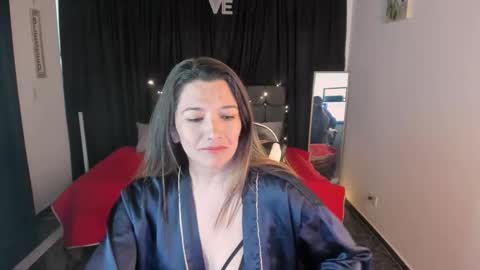 hanna_ma online show from September 25, 5:11 pm