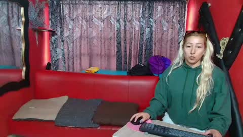 Hanna online show from February 7, 12:28 pm