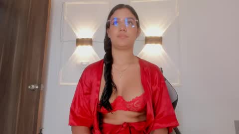 HANNA online show from May 20, 6:27 pm
