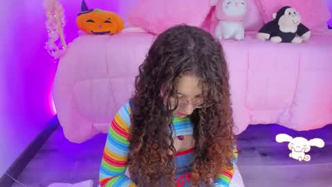 hannacutegod online show from October 31, 5:53 am