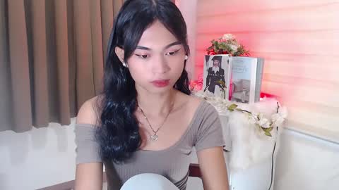 Riah online show from January 4, 11:27 pm